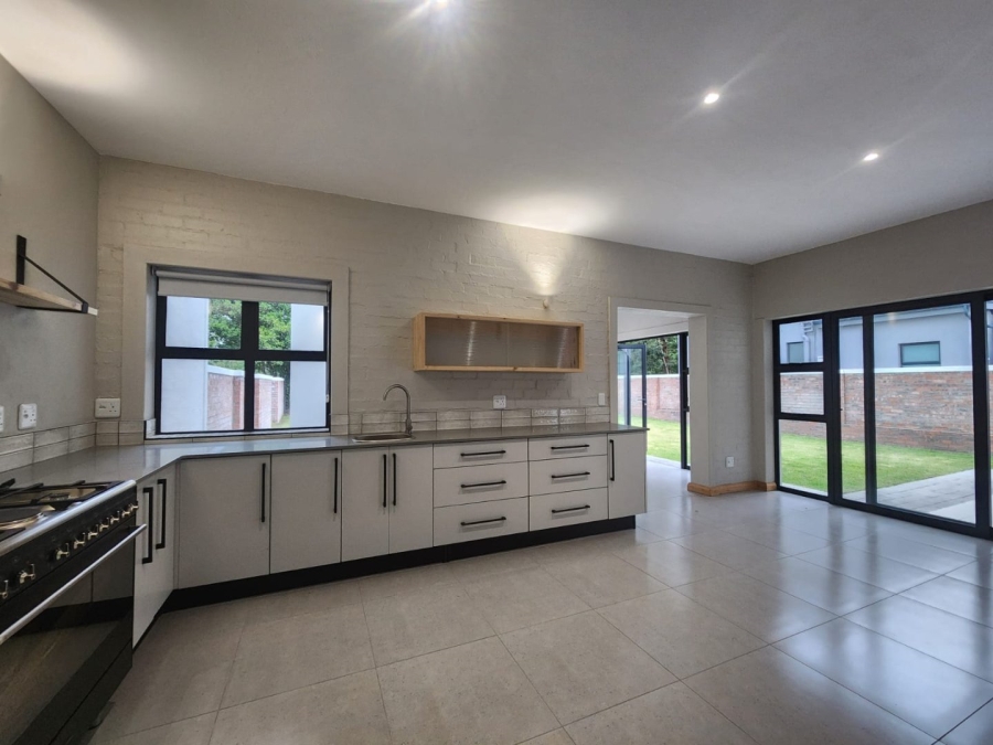 3 Bedroom Property for Sale in King George Park Western Cape